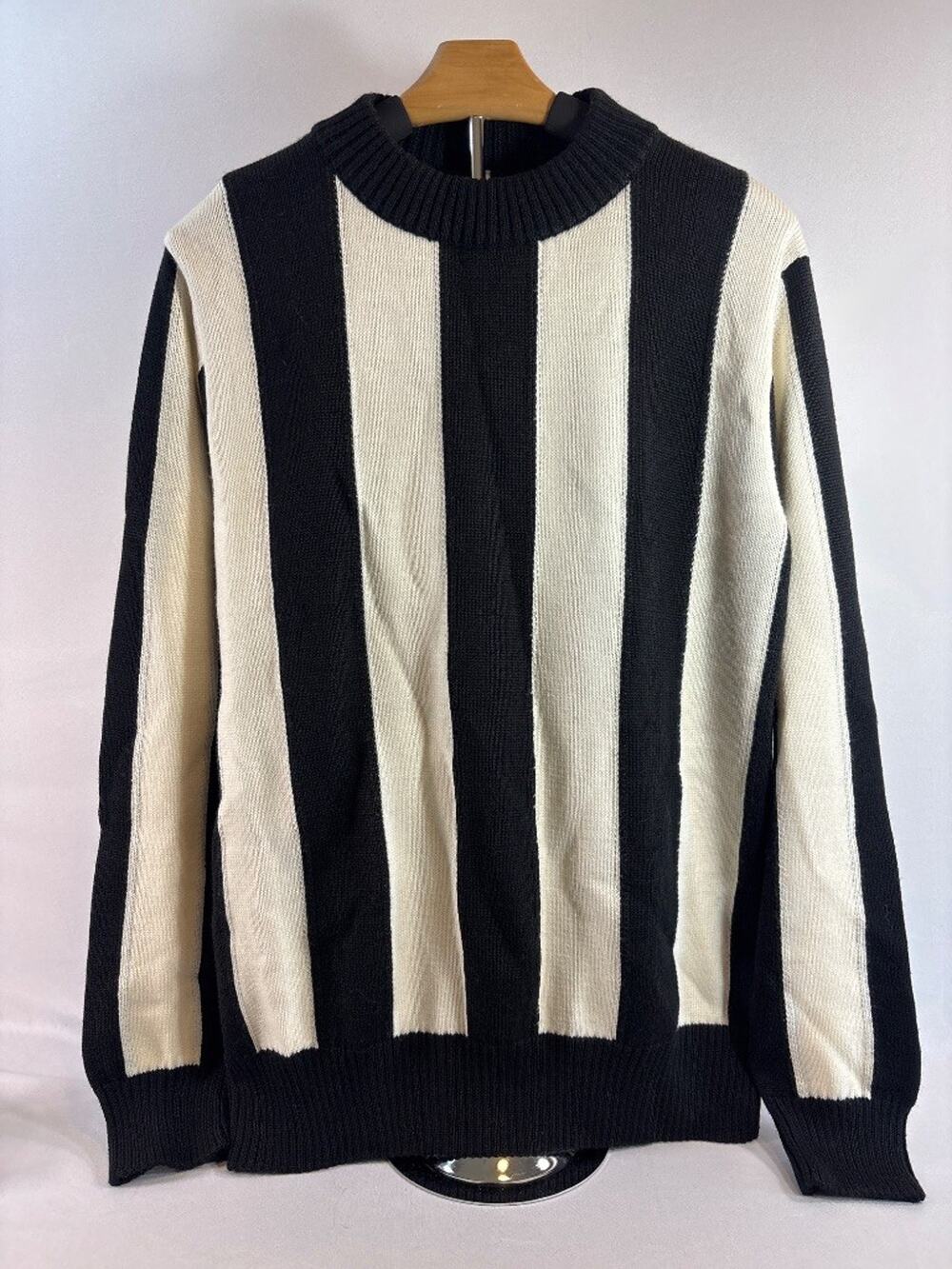Au Printemps Paris Vertical Stripe Knit Sweater Black Cream XL Crewneck